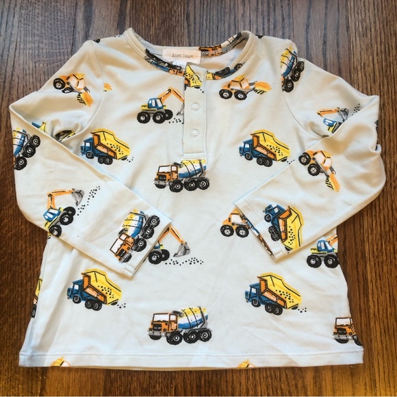 NEW Angel Dear Henley Top and Jogger Set | Retro Construction - Picture 3 of 12